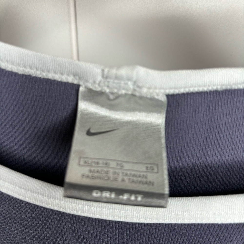 Women’s Nike Running Dri-Fit top X-Large - Picture 4 of 14